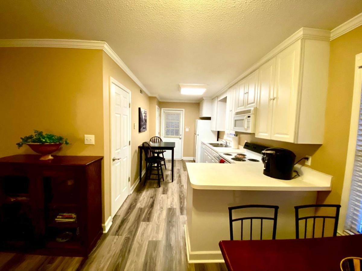 Trendy 2Bed 2 Bath Villa In The Village With King Bed Роли Экстерьер фото
