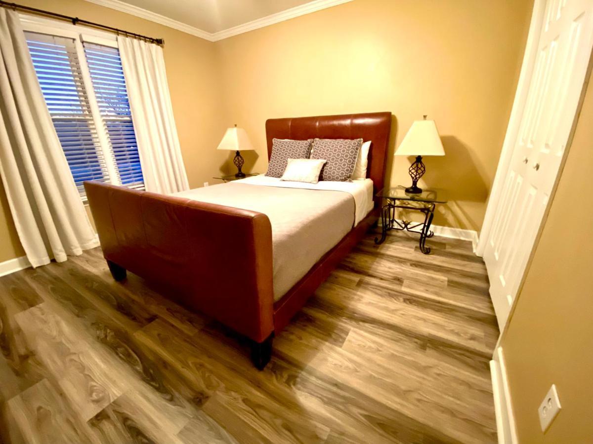 Trendy 2Bed 2 Bath Villa In The Village With King Bed Роли Экстерьер фото